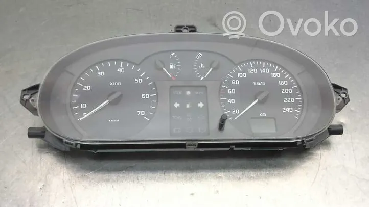 Renault Megane I Speedometer (instrument cluster) 8200071820