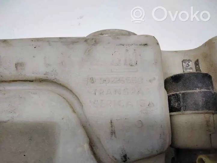 Opel Corsa A Réservoir de liquide lave-glace 90226560