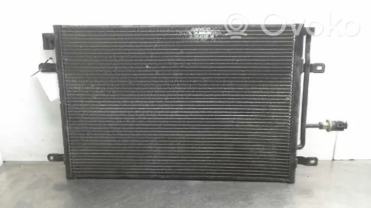 Audi A4 Allroad Radiateur condenseur de climatisation 