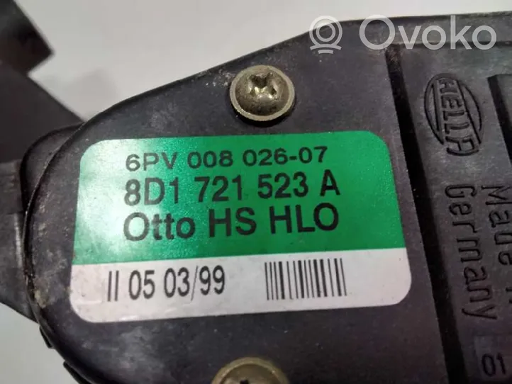 Audi A4 S4 B5 8D Elektriskais gāzes pedālis / sensors 8D1721523A