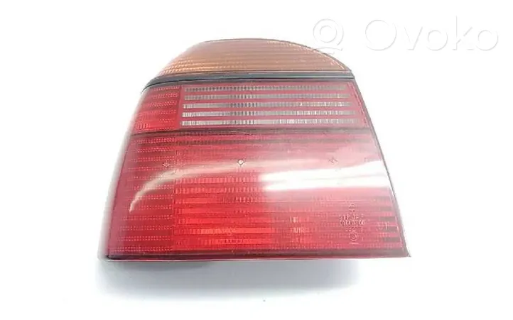 Volkswagen Golf SportWagen Lampa tylna 1H6945257