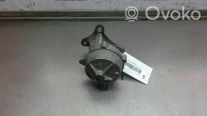 Renault Megane I Vacuum pump 72117220H