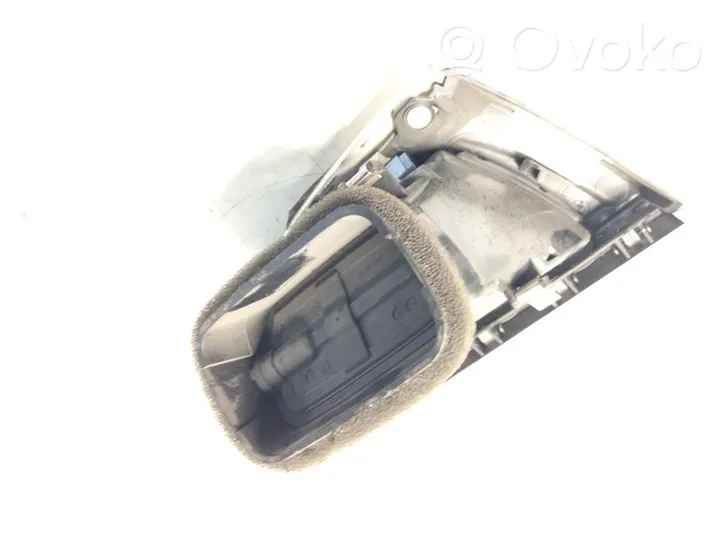 BMW 1 E82 E88 Griglia di ventilazione centrale cruscotto 920535506