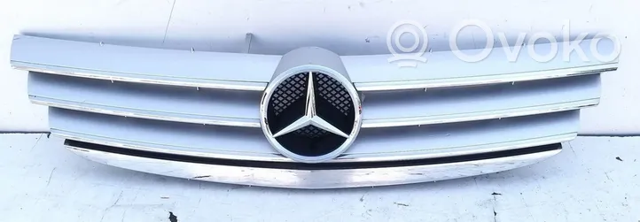 Mercedes-Benz A W169 Grille calandre supérieure de pare-chocs avant 1698800983