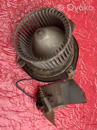 Toyota Land Cruiser (BJ70) Ventola riscaldamento/ventilatore abitacolo 1625002312