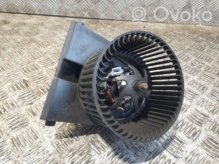 Volkswagen Golf IV Ventola riscaldamento/ventilatore abitacolo 1J2819021B