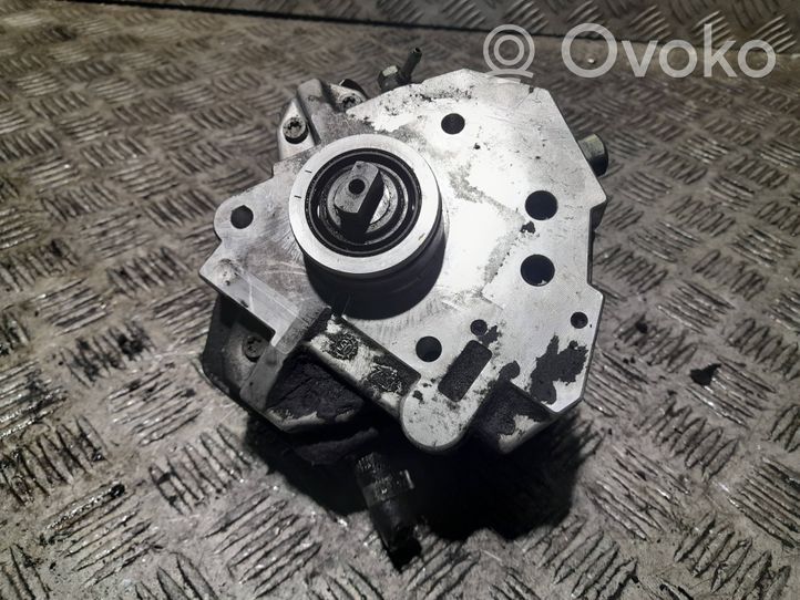 Volvo XC90 Pompe d'injection de carburant à haute pression 8689591