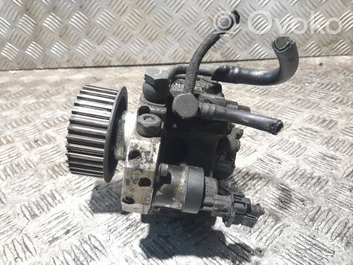 Chrysler Voyager Fuel injection high pressure pump 0400088186