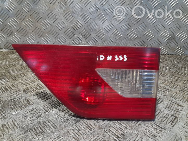 BMW X3 E83 Luci posteriori del portellone del bagagliaio 3420204