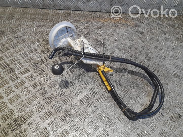 Audi A4 S4 B7 8E 8H Sensore di livello del carburante 8E0201317R