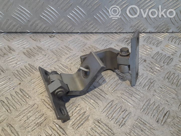 BMW 5 E60 E61 Kit de charnières de porte avant 7068077