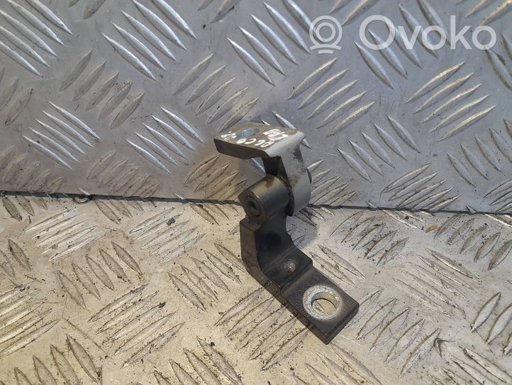 Audi A6 S6 C6 4F Cerniera superiore della portiera anteriore A046573