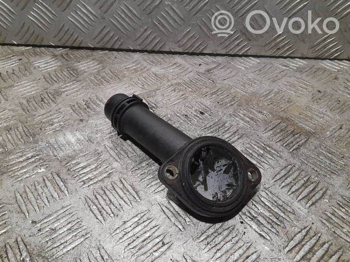 Audi A4 S4 B7 8E 8H Termostatas/ termostato korpusas 038121121B