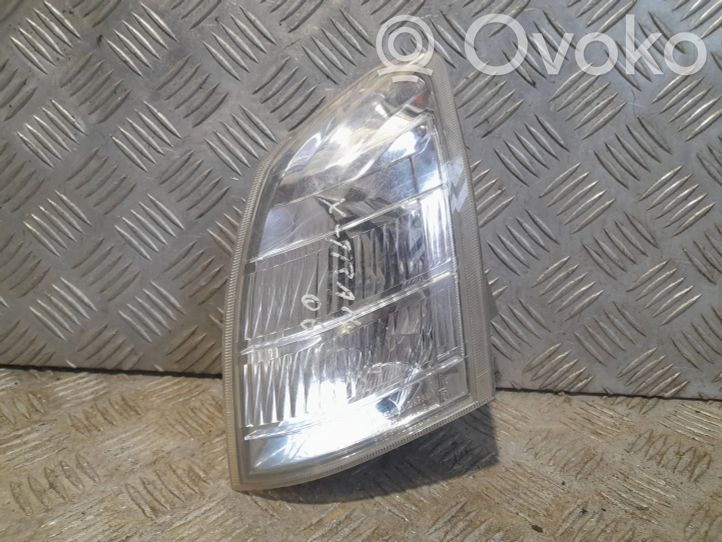 3443L Nissan XTrail T30 Front indicator light, 10.00 € RRR