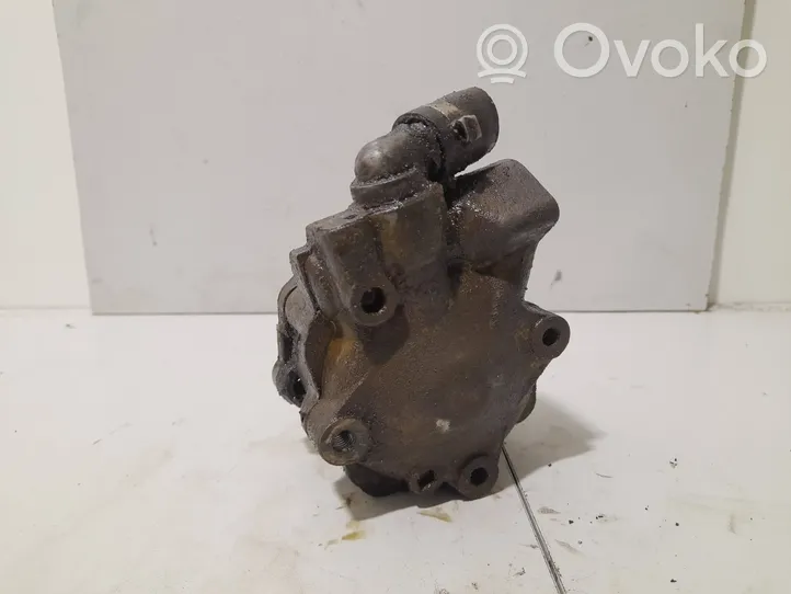 Audi A6 S6 C6 4F Vairo stiprintuvo siurblys 4F0145156H