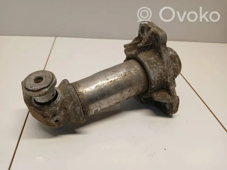 Audi A4 S4 B6 8E 8H Smorzatore/ammortizzatore d’urto per paraurti anteriore 8E0807133