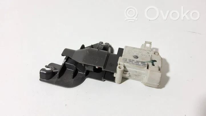 Audi A6 S6 C6 4F Glove box lock 3B0959782A