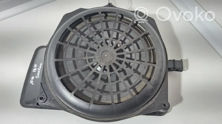 Audi A4 S4 B7 8E 8H Subwoofer-bassokaiutin 8E5035412