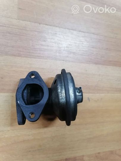 Chrysler Voyager Soupape vanne EGR 49002013F