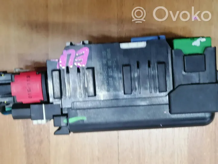 Peugeot 508 Fuse box set 9665492680