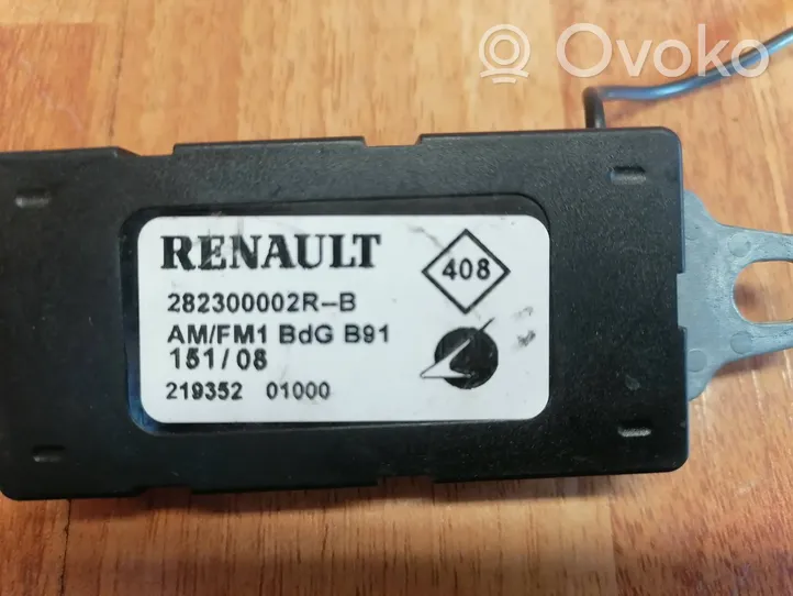 Renault Laguna III Aerial antenna amplifier 282300002R