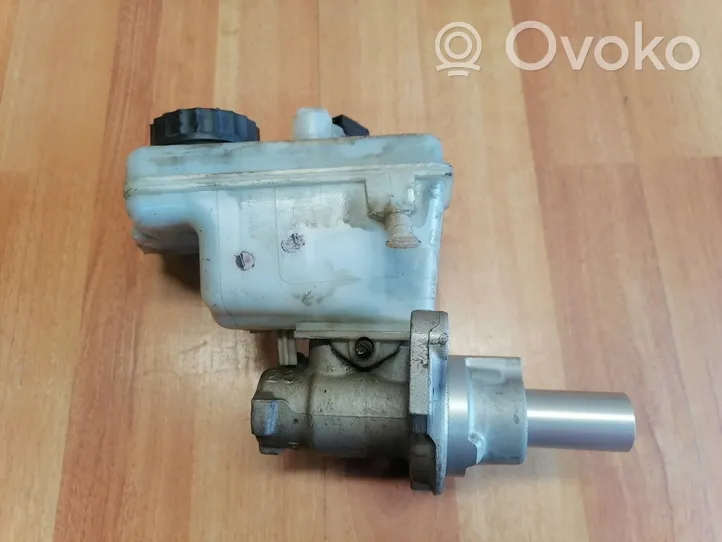 Renault Laguna III Główny cylinder hamulca 0204051440