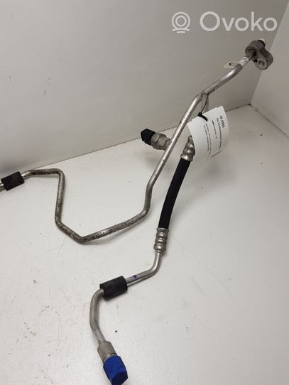 BMW X3 F25 Air conditioning (A/C) pipe/hose 922823404