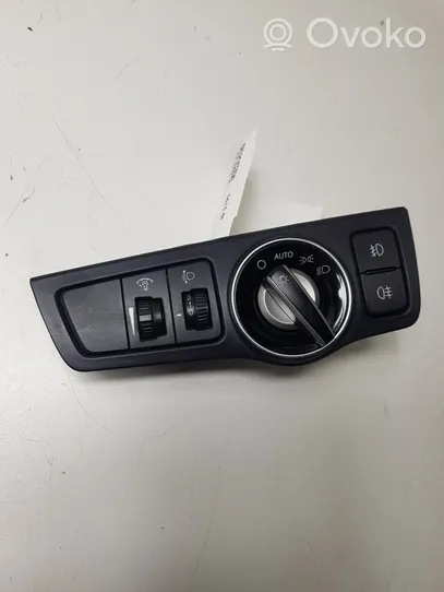 Hyundai i40 Light switch 933003Z950