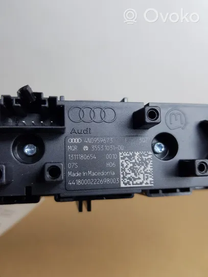 Audi e-tron Zestaw przełączników i przycisków 4N0959673F