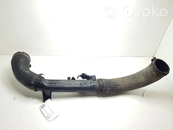 Volvo V60 Tube d'admission de tuyau de refroidisseur intermédiaire 31368609