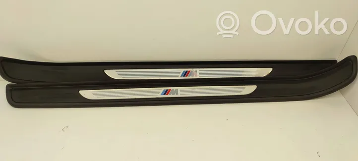 BMW 3 E92 E93 Kynnysverhoilusarja (sisä) 8042855