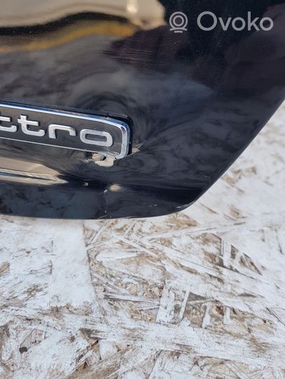 Audi Q8 Tylna klapa bagażnika 