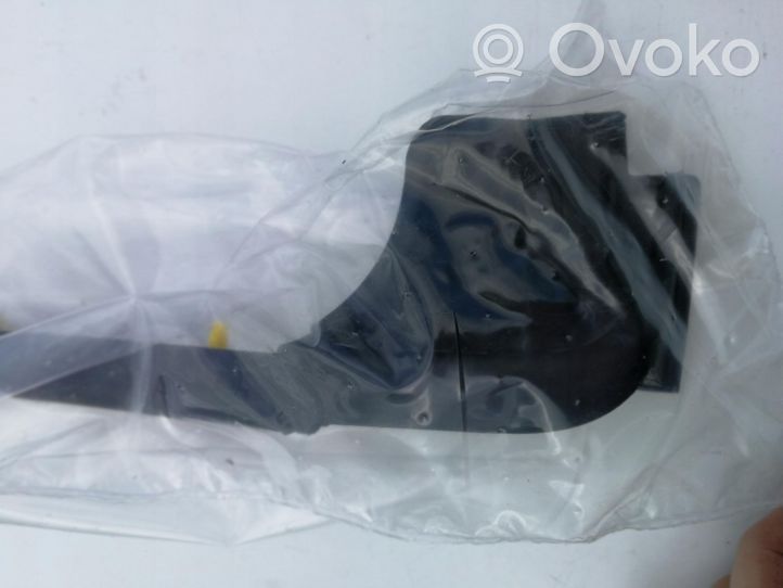 Opel Corsa F Takaoven kumitiiviste 9829760380