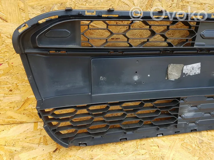 Citroen C1 Maskownica / Grill / Atrapa górna chłodnicy 531120H090