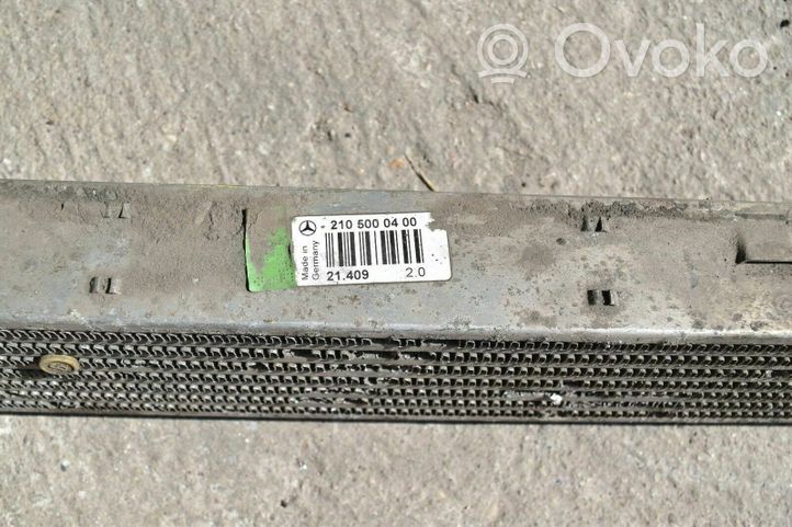 Mercedes-Benz E W210 Chłodnica powietrza doładowującego / Intercooler A2105000400