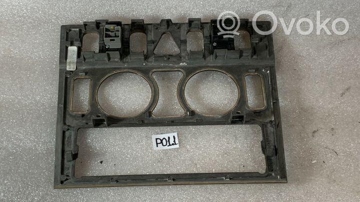 Mercedes-Benz E W210 Console centrale, commande chauffage/clim A2106830308