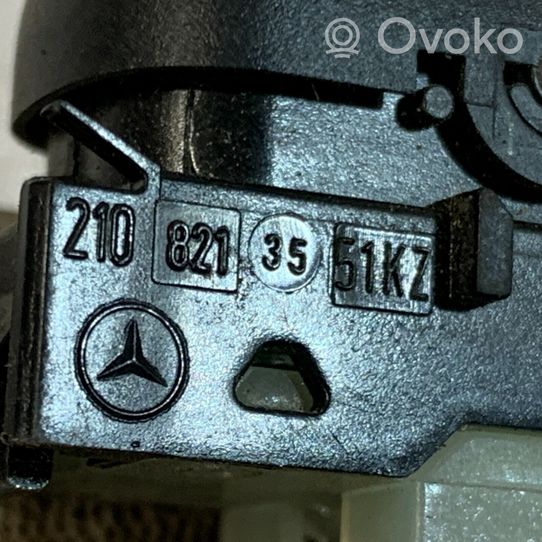 Mercedes-Benz E W210 Bouton interrupteur programme de stabilité ESP A2108213551
