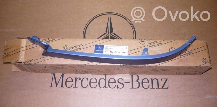 Mercedes-Benz ML W163 Rivestimento sotto il faro/fanale A1638260177