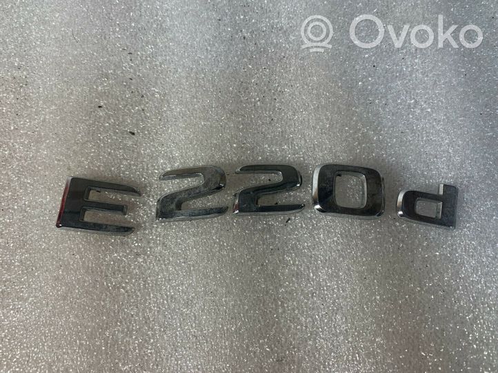 Mercedes-Benz E W213 Valmistajan merkki/mallikirjaimet a2138175700