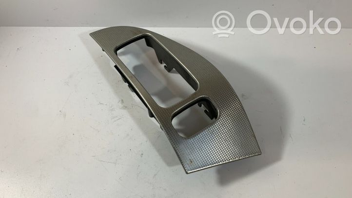 Mercedes-Benz CLK A209 C209 Rivestimento pulsantiera finestrino della portiera anteriore A2097276828