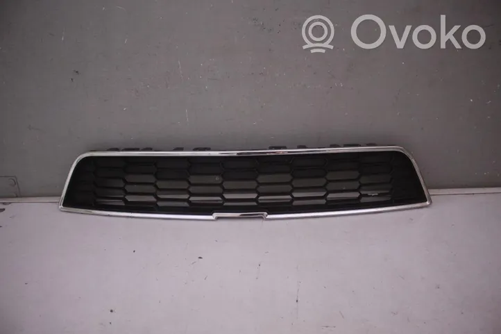 Chevrolet Aveo Maskownica / Grill / Atrapa górna chłodnicy 1f1