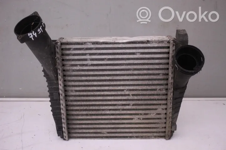 Porsche Cayenne (92A) Chłodnica powietrza doładowującego / Intercooler INTERCOOLER