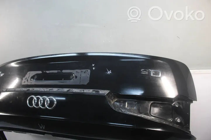 Audi Q5 SQ5 Lava-auton perälauta 