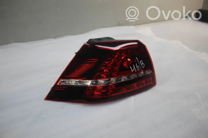 Volkswagen Golf VII Lampy tylne / Komplet 5G0945207