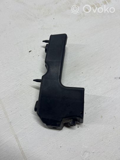 Audi A4 S4 B7 8E 8H Staffa di rinforzo montaggio del paraurti anteriore 8E0807283E