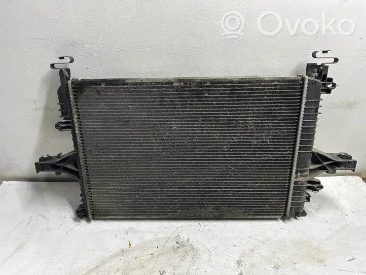 Volvo V70 Coolant radiator 876119r