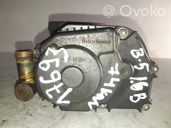 Volkswagen PASSAT B5 Throttle valve 05813306311
