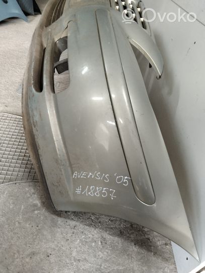 Toyota Avensis T250 Zderzak przedni 