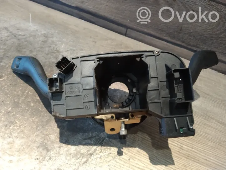 Audi A4 S4 B7 8E 8H Multifunkcinis valdymo jungtukas/ rankenėlė 4F0953549