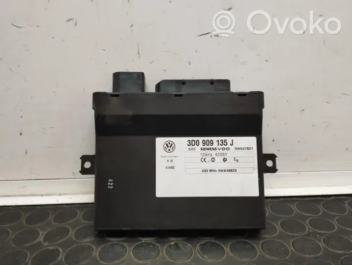 Volkswagen Touareg I Calculateur moteur ECU 3d0909135j